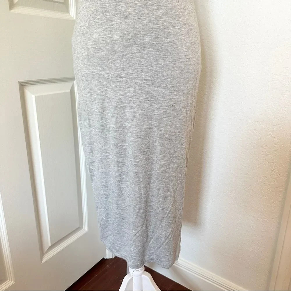 See You Monday Form Fitting Body Con Grey Cap Sleeve Dress - Picture 3 of 8